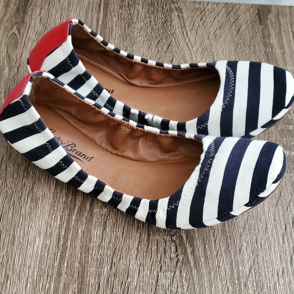 Lucky Brand Ballet Flats Size 8